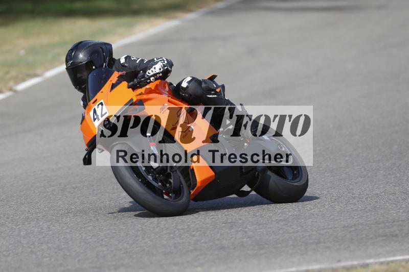 /37 09.08.2026  Pluess Motosport ADR/Einsteiger/42